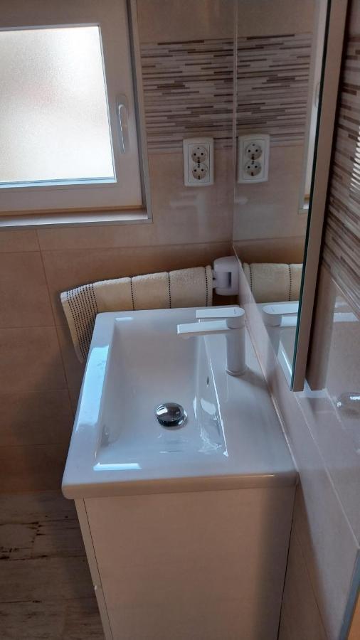Jan 4 Apartment พูลา ภายนอก รูปภาพ
