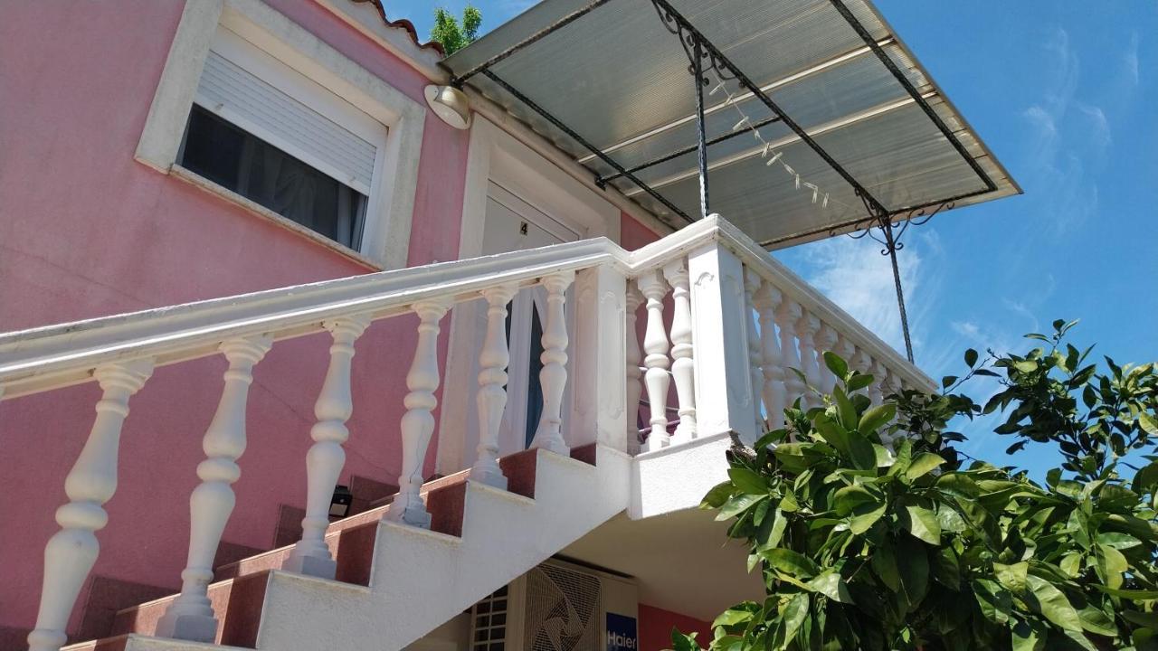 Jan 4 Apartment พูลา ภายนอก รูปภาพ